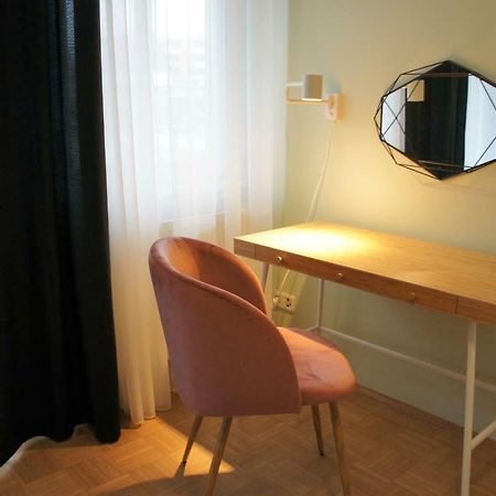 Terrace By Bestchoice - Free Parking - Self Check-In Graz Esterno foto