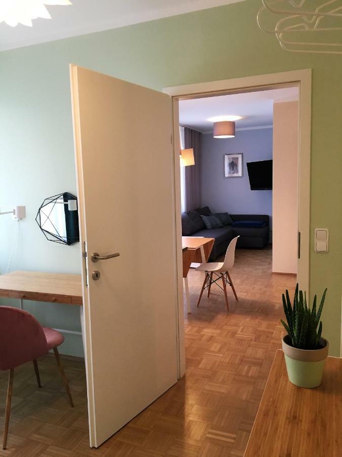 Terrace By Bestchoice - Free Parking - Self Check-In Graz Esterno foto